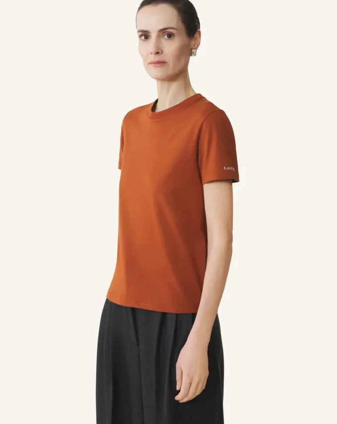 Camiseta de algodón con detalle de cinta Camiseta de algodón con detalle de cinta