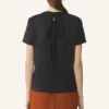 Camiseta de algodón con detalle de cinta Camiseta de algodón con detalle de cinta