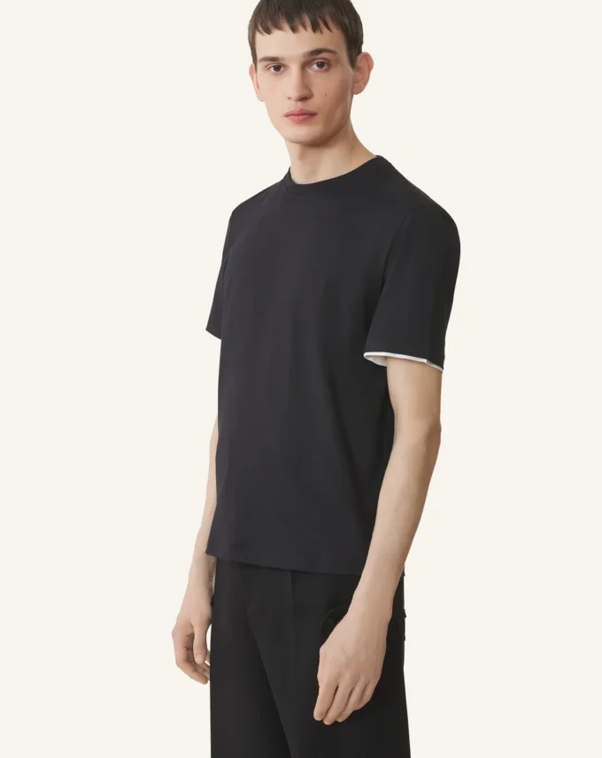 Camiseta de algodón con detalles de seda Camiseta de algodón con detalles de seda