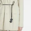 Chaqueta con cinturón de mezcla de lana
