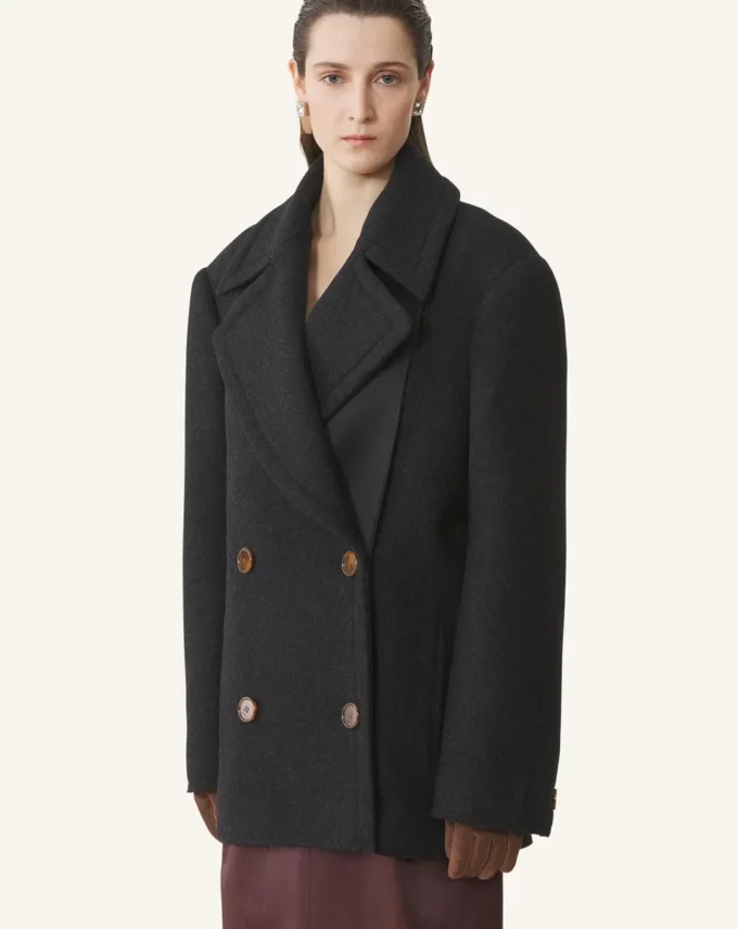 Chaqueta corta de lana Chaqueta corta de lana