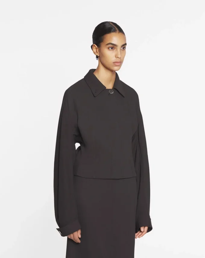 Chaqueta entallada de lana y viscosa Chaqueta entallada de lana y viscosa