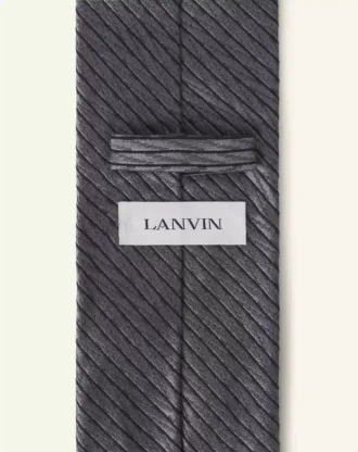 Corbata de seda a rayas chevron