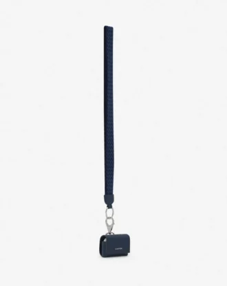 Estuche de cuero exclusivo de Lanvin para Airpods Pro