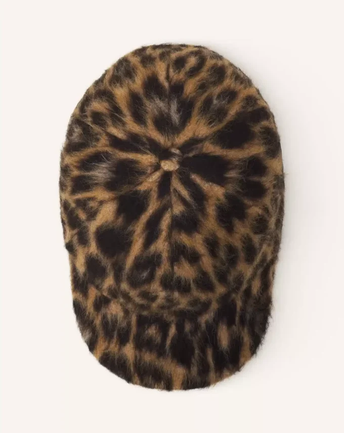 Gorra con estampado de leopardo