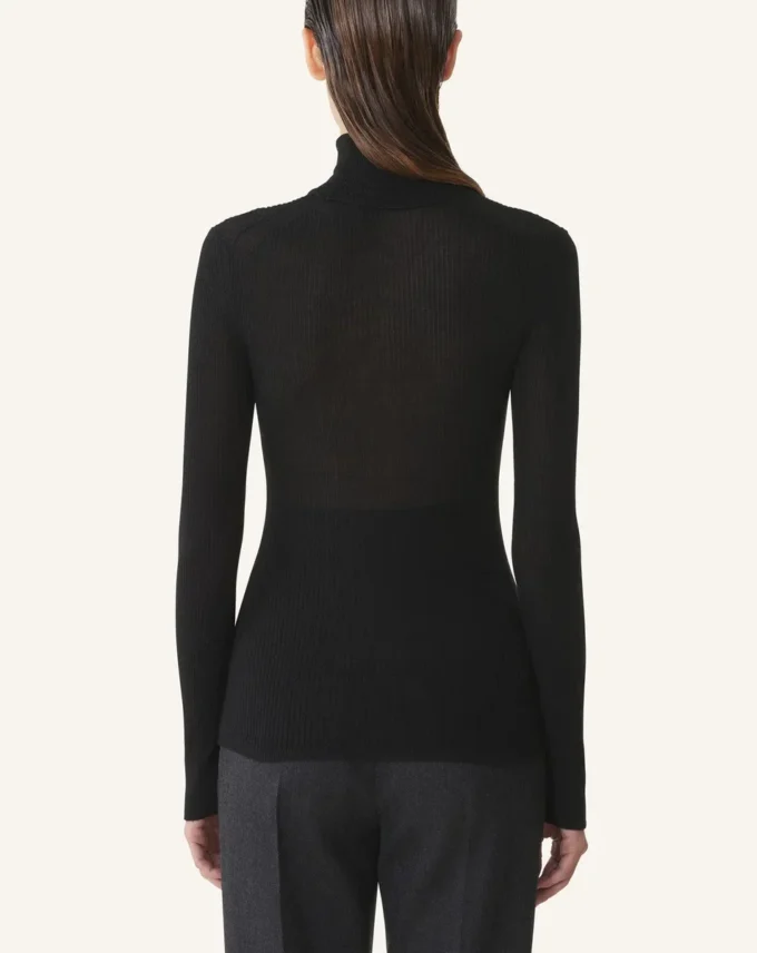 Jersey de cuello alto de lana merina y seda