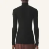 Jersey de cuello alto de lana merino y seda Jersey de cuello alto de lana merino y seda