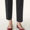 Las bailarinas planas de cuero Las bailarinas planas de cuero