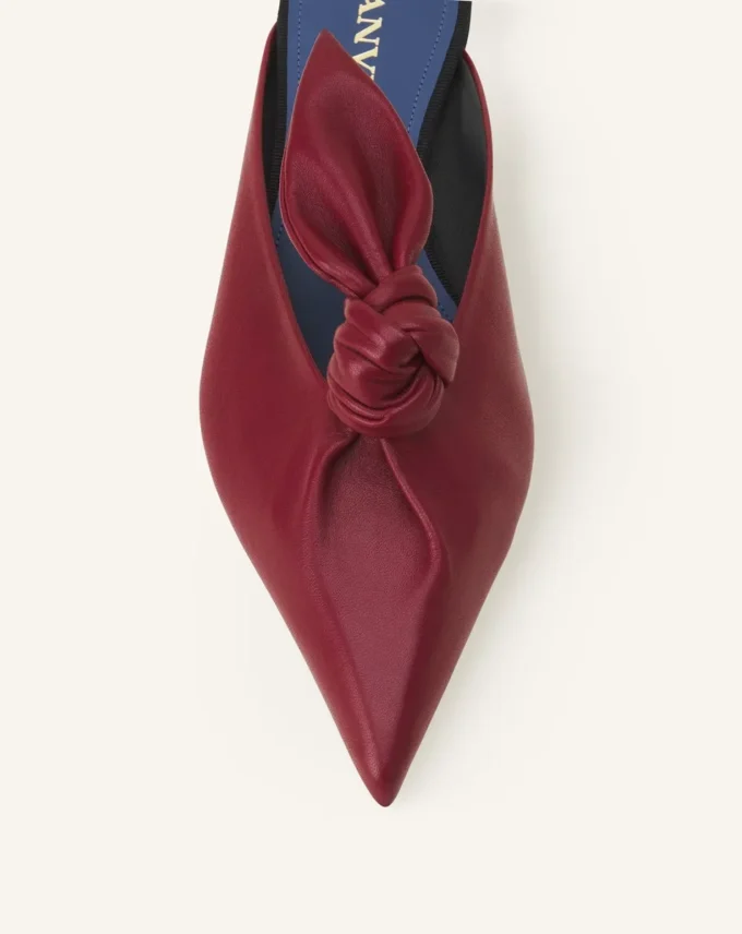 Mules con lazo de cuero Midnight Step Mules con lazo de cuero Midnight Step