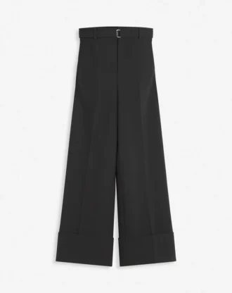 Pantalones anchos con vueltas
