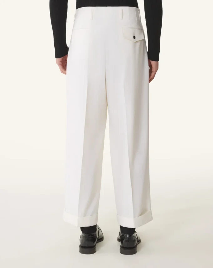 Pantalones anchos de lana Pantalones anchos de lana