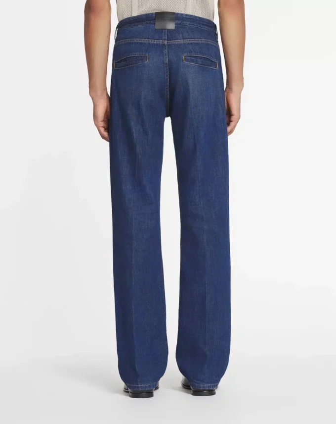 Pantalones vaqueros de corte recto Pantalones vaqueros de corte recto