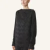 Top fluido en viscosa jacquard