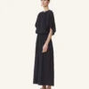 Vestido midi en charmeuse Vestido midi en charmeuse